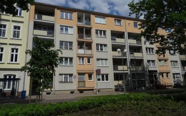 Al. Św. Jana Pawła II 23-24