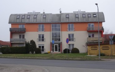 Różana 40